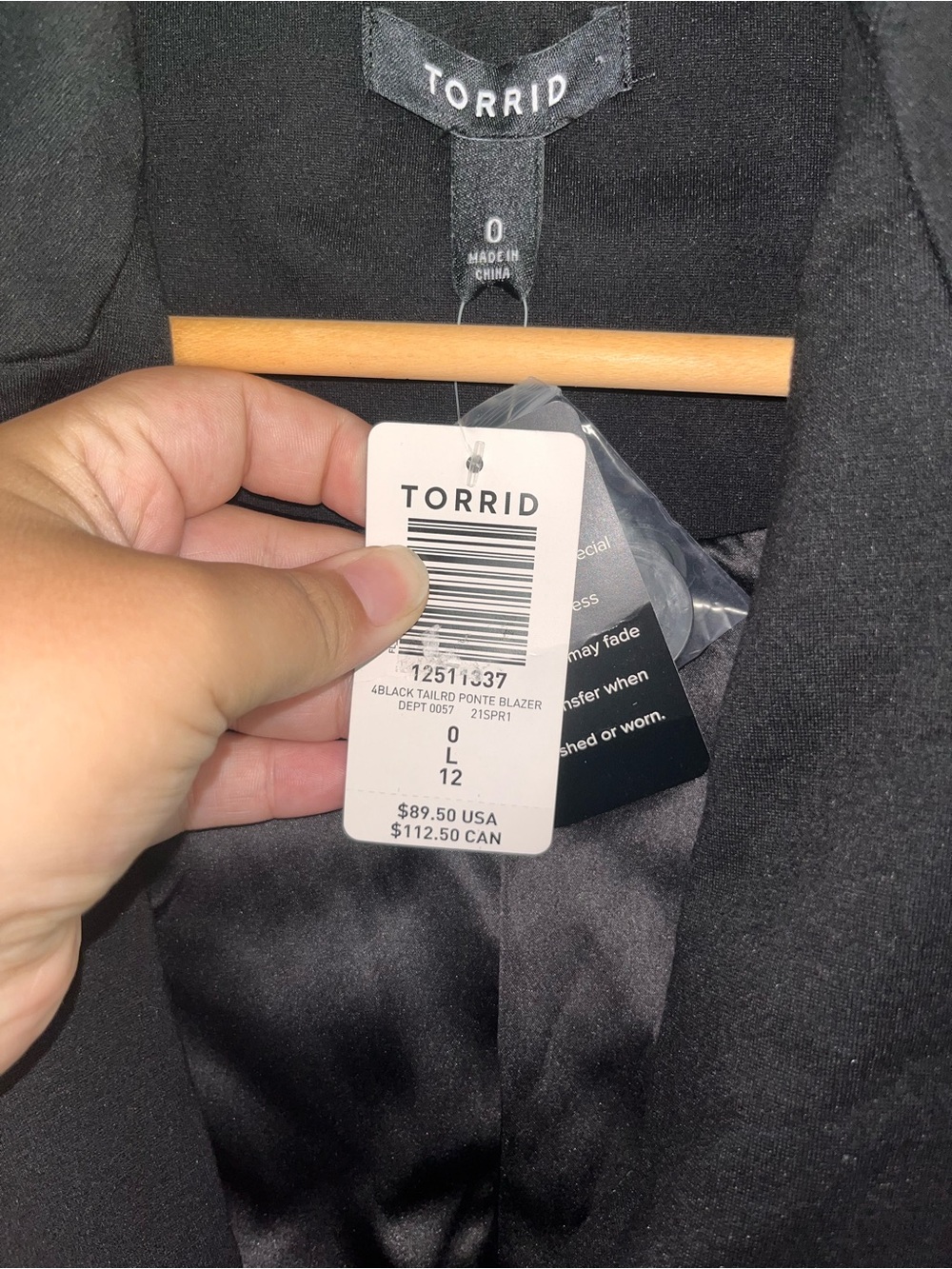 NWT Torrid Black Tailored Ponte Blazer One Button Career Size 0 12 - Picture 6 of 6